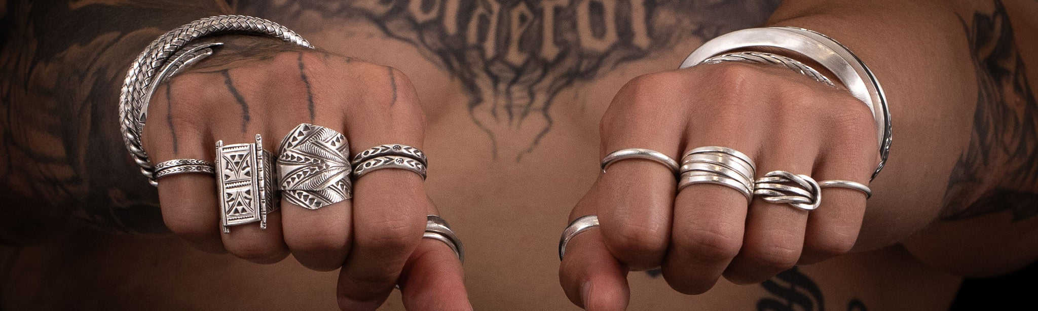 collection itsara de bagues artisanales en argent massif ethniques pour homme