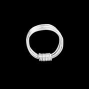 Bague anneau artisanal en argent massif contemporaine N°21 - plusieurs fils d'argent attachés par un lien d'argent - Itsara Bijoux