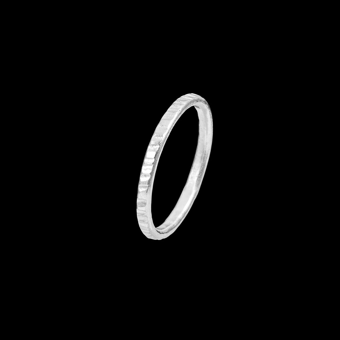 bague artisanale en argent massif contemporaine N°44 new - Itsara Bijoux 