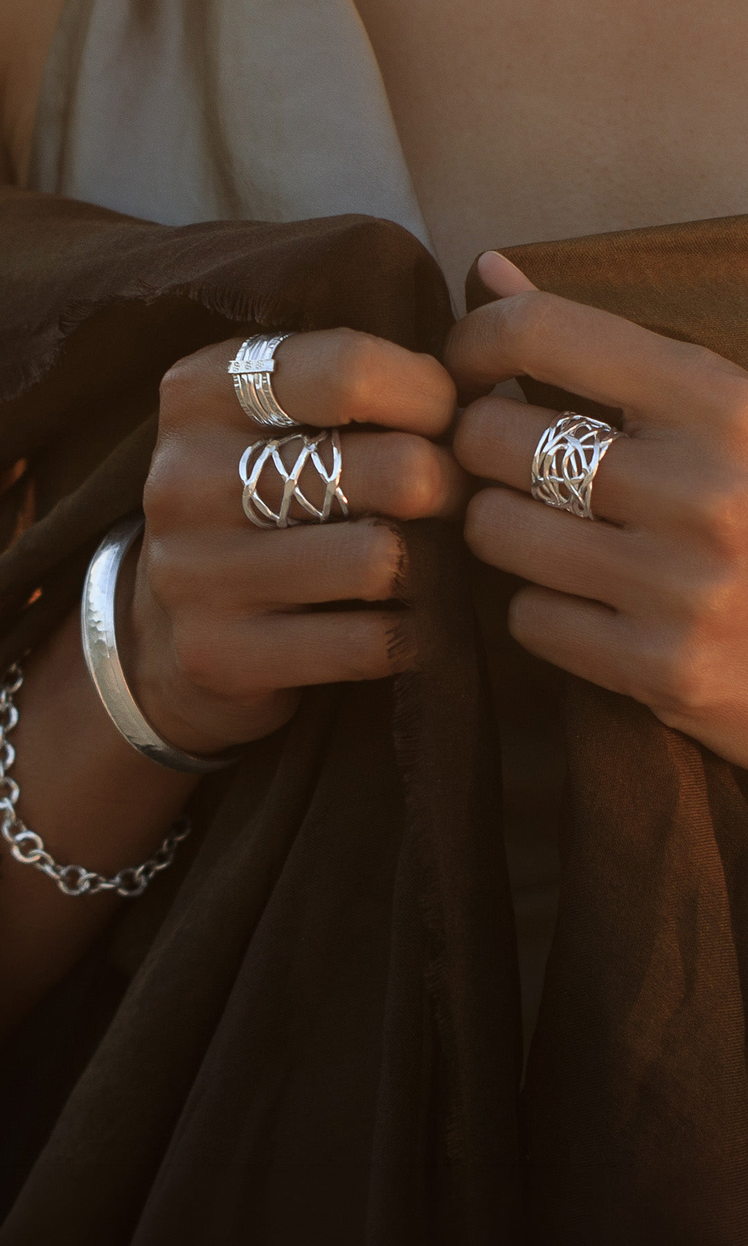 bijoux-argent-massif-artisanal-itsara-banniere-accueil-mobile-2.jpg