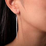 Boucles d'oreilles en argent massif ethniques N°85 réalisées entièrement à la main pour femme - boucles d'oreilles pendantes en pic, avec motifs ethniques . bijou traditionnel Hmong - Itsara Bijoux