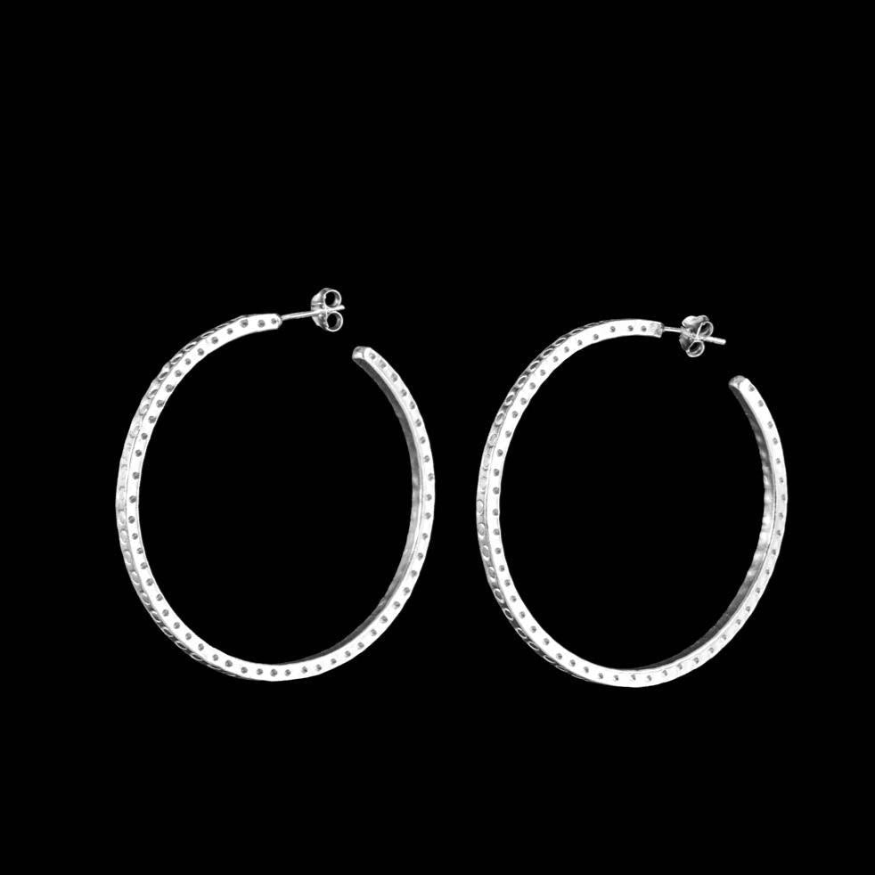 Boucles d'oreilles créoles artisanales en argent massif contemporaines N° 15 - Itsara BIjoux