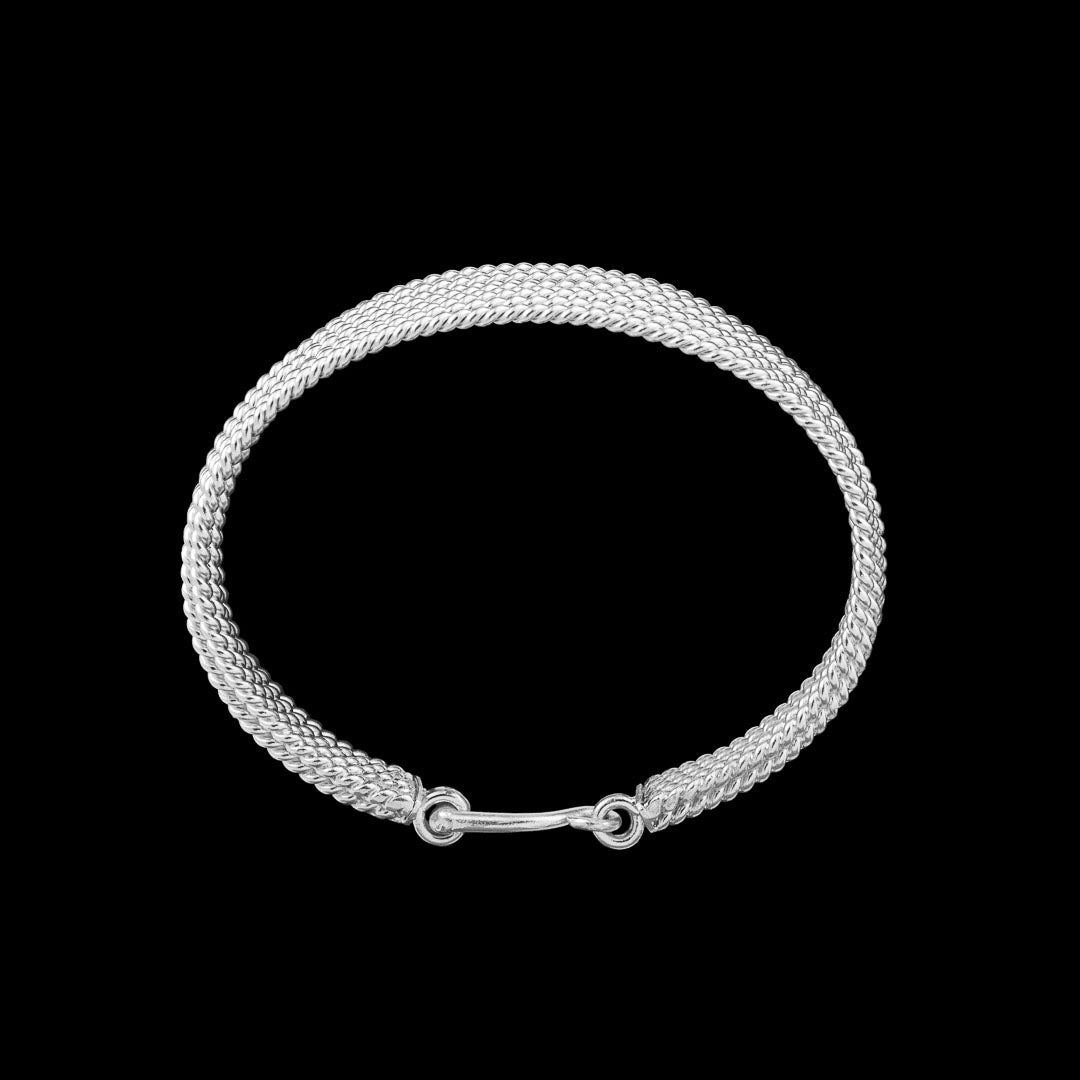 Bracelet N°24, manchette en argent massif faite à la main - composé de multiples fils d'argent torsadés - Itsara Bijoux 