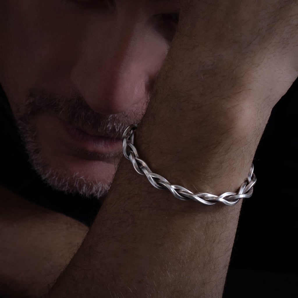 Bracelet homme en argent N°85 réalisé à la main par les artisans de la tribu karen pour homme - Itsara Bijoux