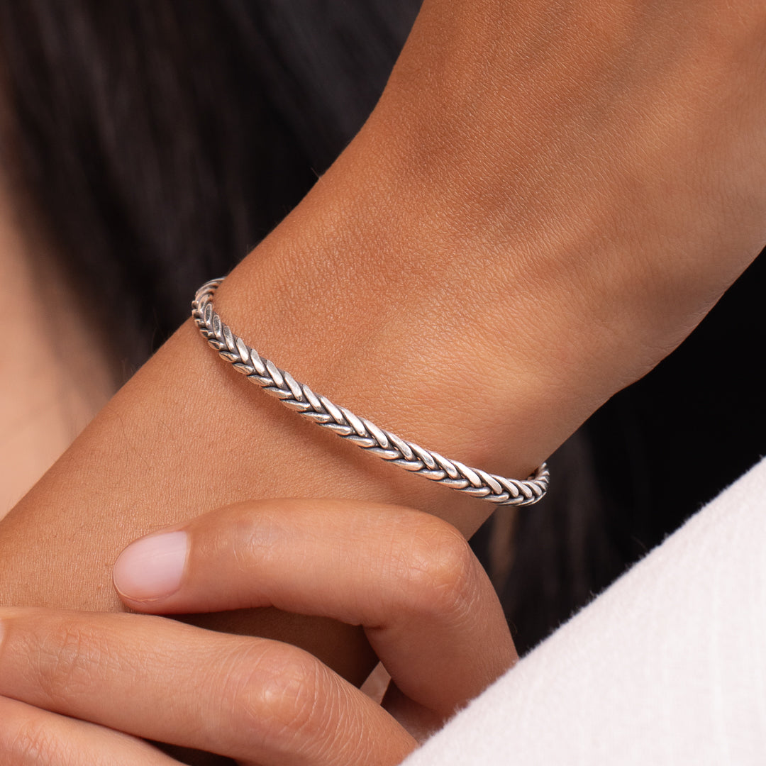 bracelet tressé en argent massif N°05 - jonc argent artisanal - Itsara Bijoux
