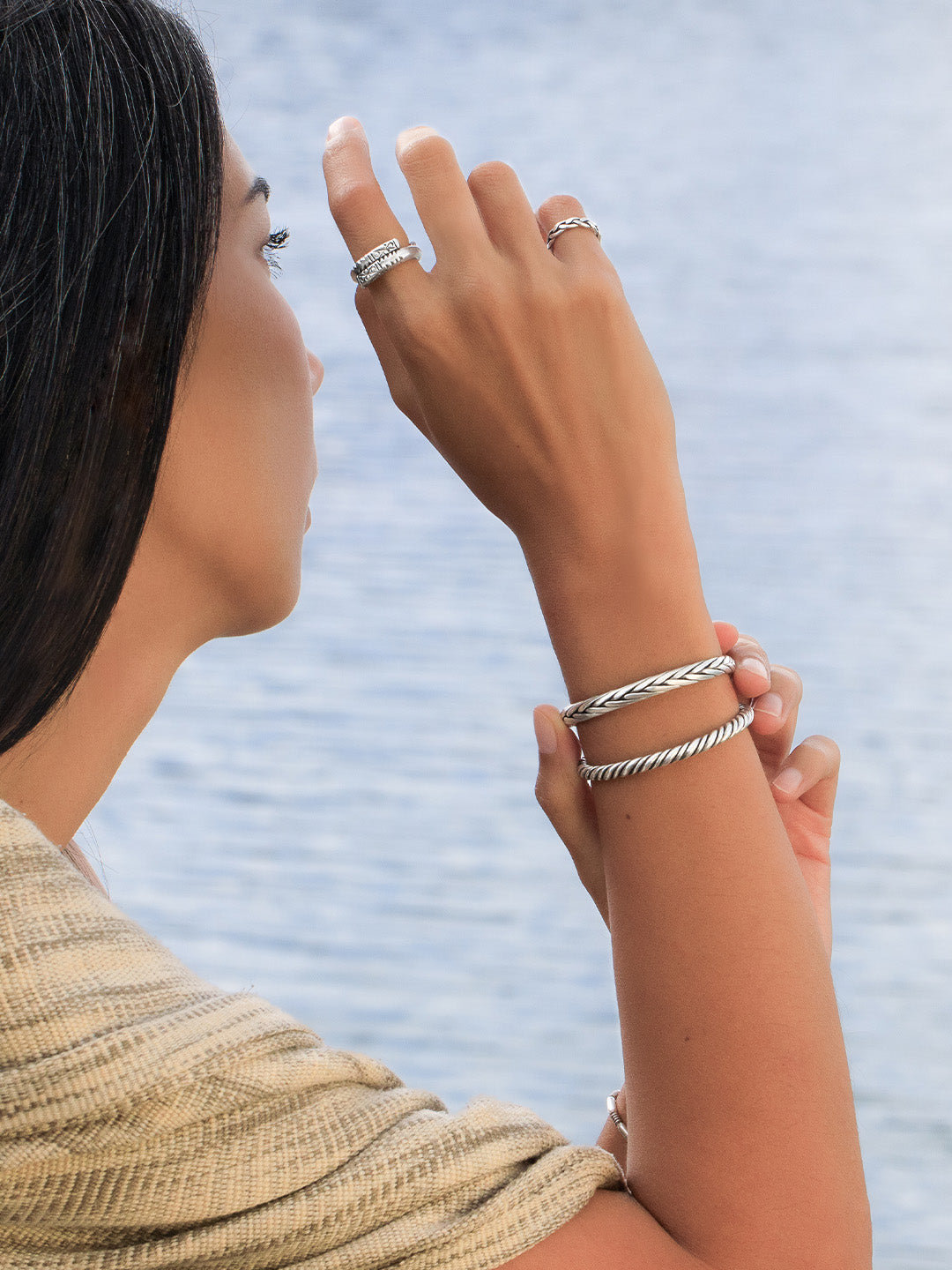 bracelets joncs argent fait main - Itsara Bijoux