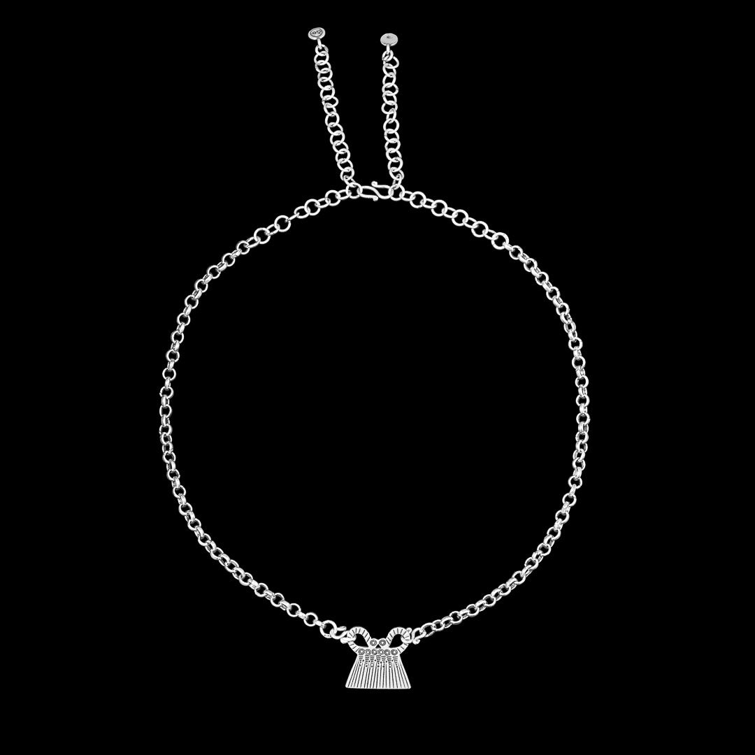 Collier ethnique artisanal en argent massif chaine et pendentif cadenas Hmong N°15 - Itsara Bijoux