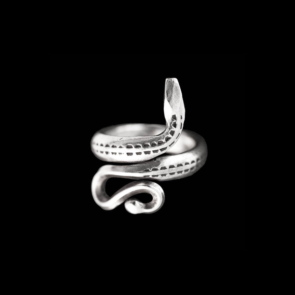 Bague en argent Serpent N°18 - Itsara bijoux49Bague artisanale nature en argent massif n°18