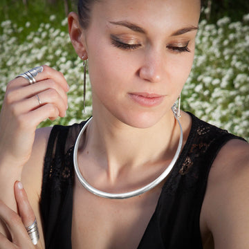 Collier torque ethnique artisanal N°38 poinçonné en argent massif - Itsara Bijoux